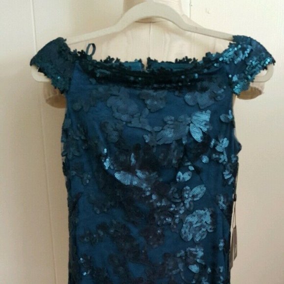 NWT WOMEN Adrianna Papell Deep Blue Sequin Dress - Picture 4 of 8